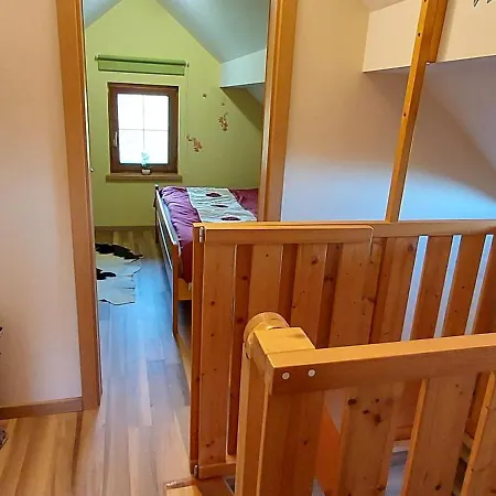 Apartment Hiska Tilia Loce pri Poljcanah