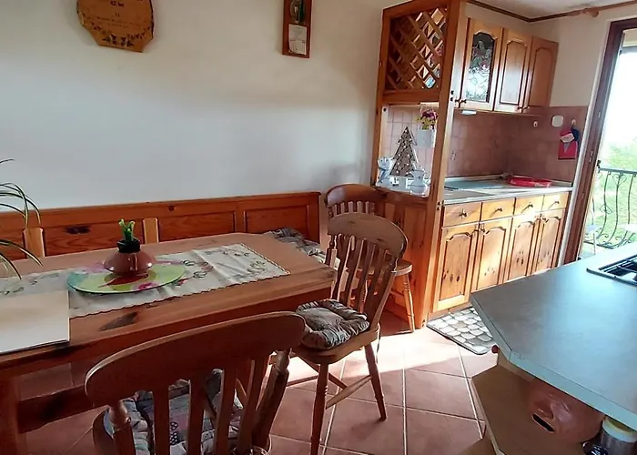 Apartma Hiska Tilia Loce pri Poljcanah