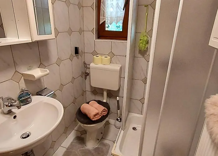 Apartma Hiska Tilia Loce pri Poljcanah